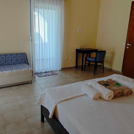 Sithonia Lodge Metamorfosi  Exteriör bild